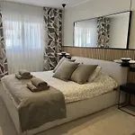 61 - 3ch A Nueva Andalucia Apartment